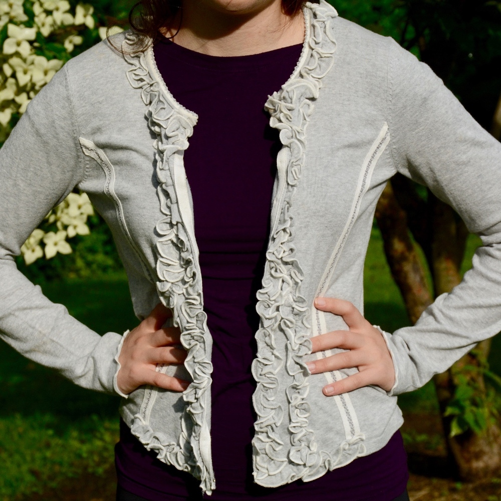 Oui Grey Cardigan with Ruffles